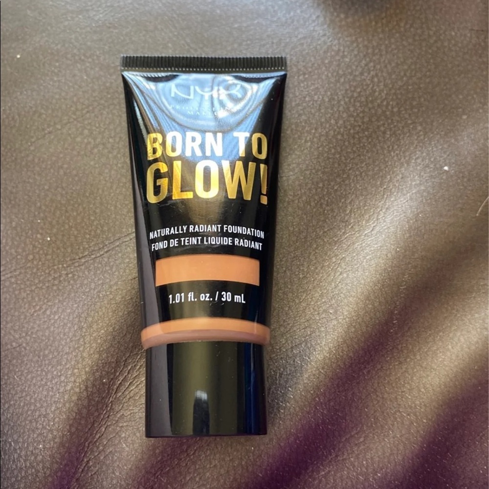 Brand new born to glow NYX foundation